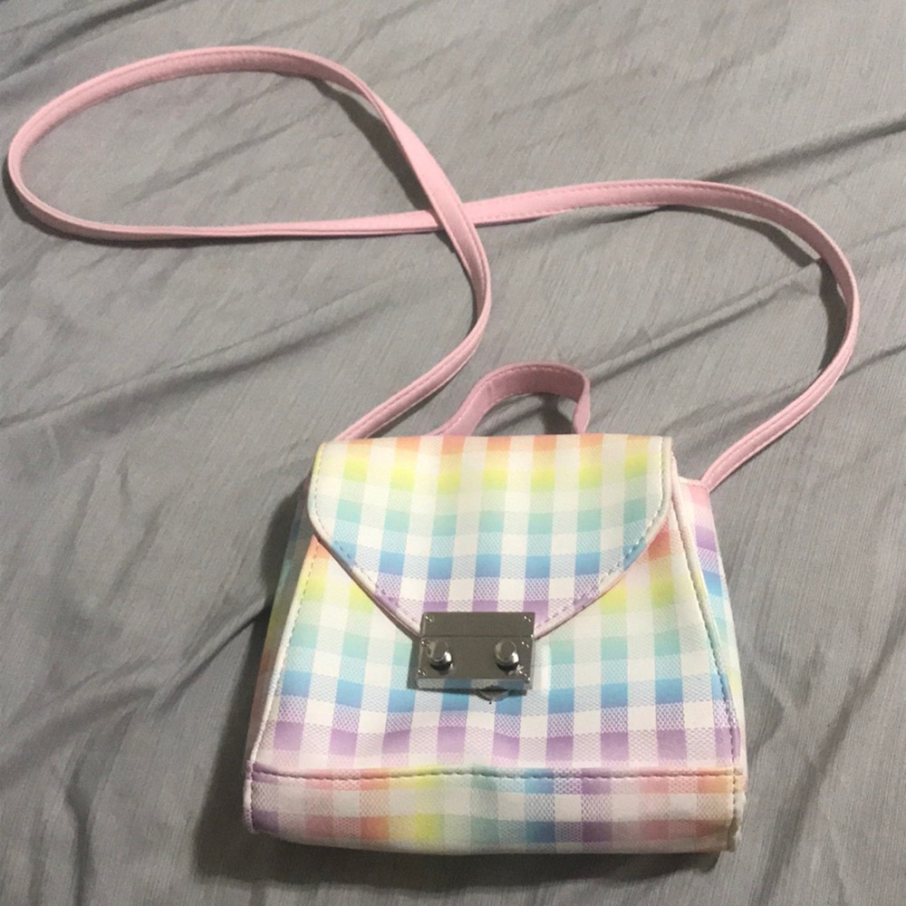 I’m selling a purse❤️